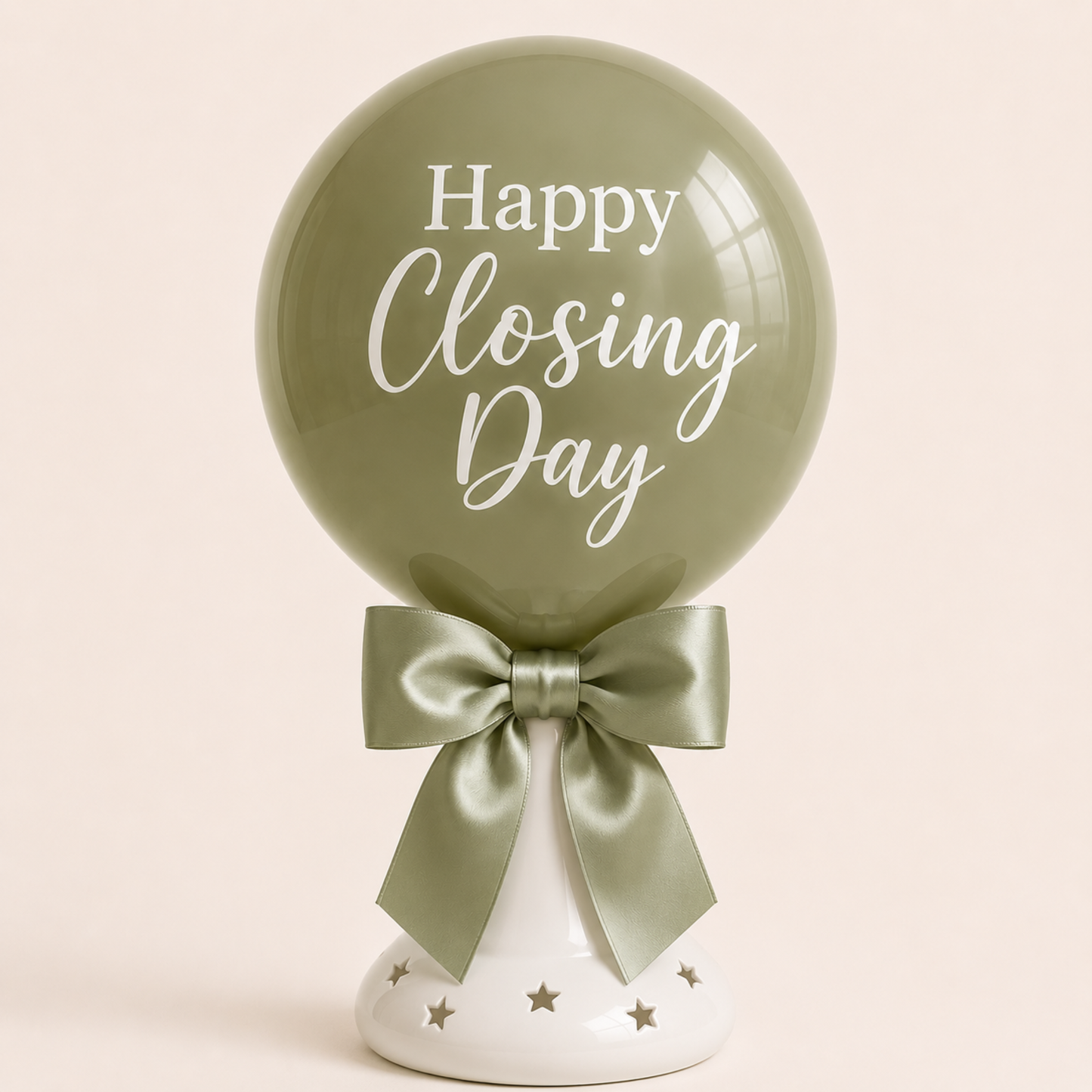 Closing Balloon Centerpiece + Design of Choice